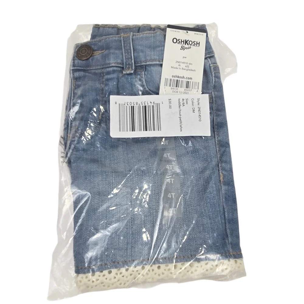 OshKosh Bgosh Toddler Girls 4T Blue Denim Shorts w Lace Eyelet Trim 2N014510 NWT